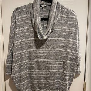 Green Envelope Cowl Neck Sweatshirt